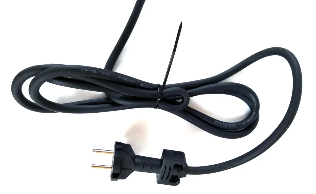 Cable de alimentación para taladros percutores eléctricos.